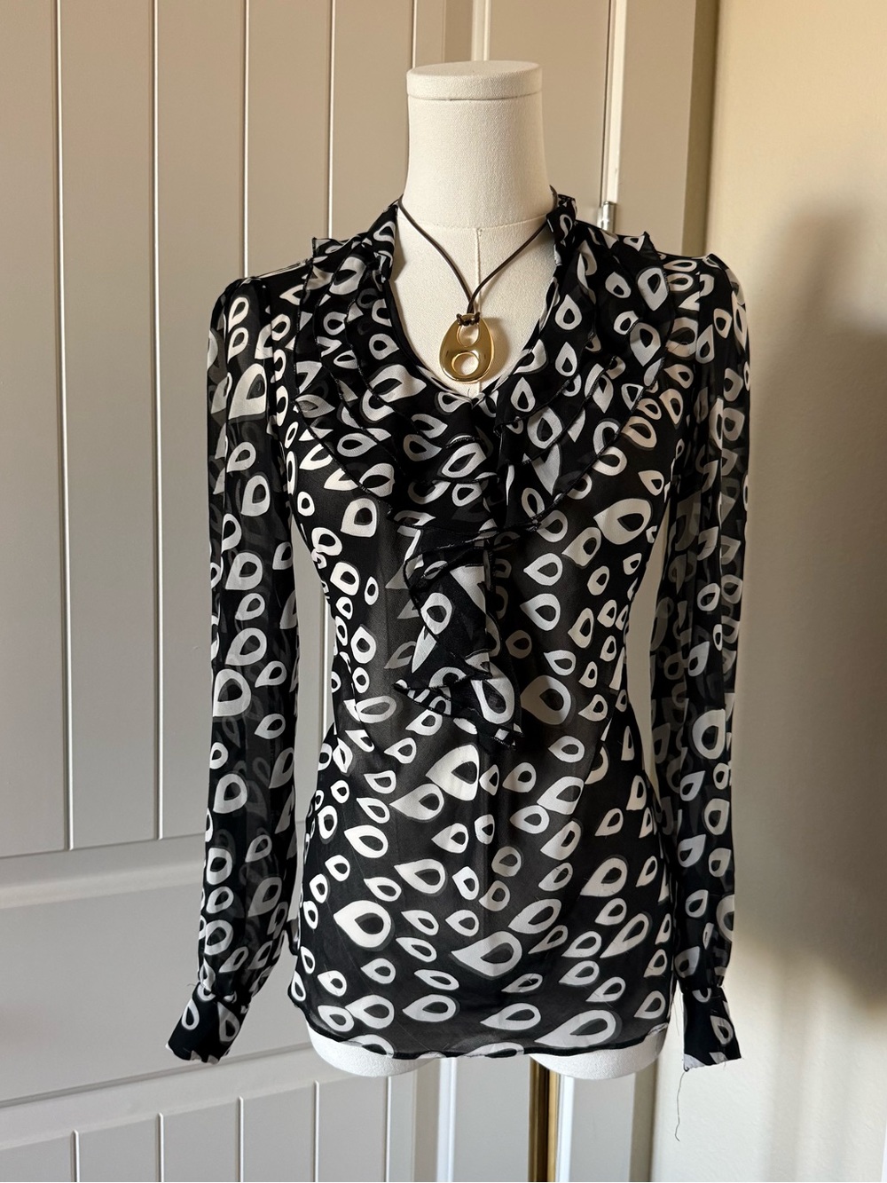 New York & Company Black and White Ruffle Front Printed Blouse